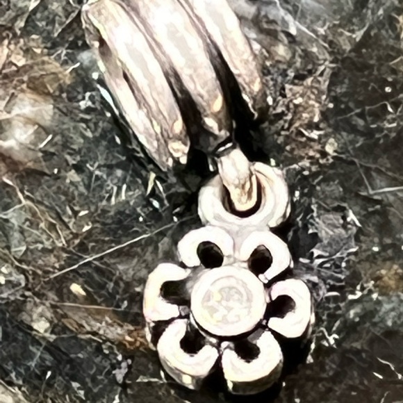 Pandora Daisy Diamond charm - Picture 2 of 2
